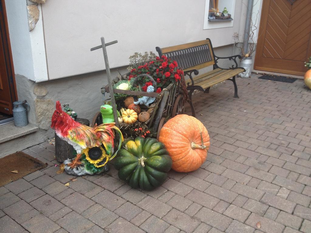 Gaestezimmer Am Maerchenbrunnen Dresden Luaran gambar